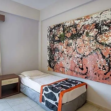 Moonlight Hotel 3*